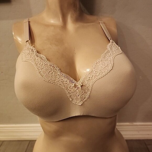 Maidenform Bra 36C Uplift Wireless Boost Nude Lined P00456 - Picture 1 of 4